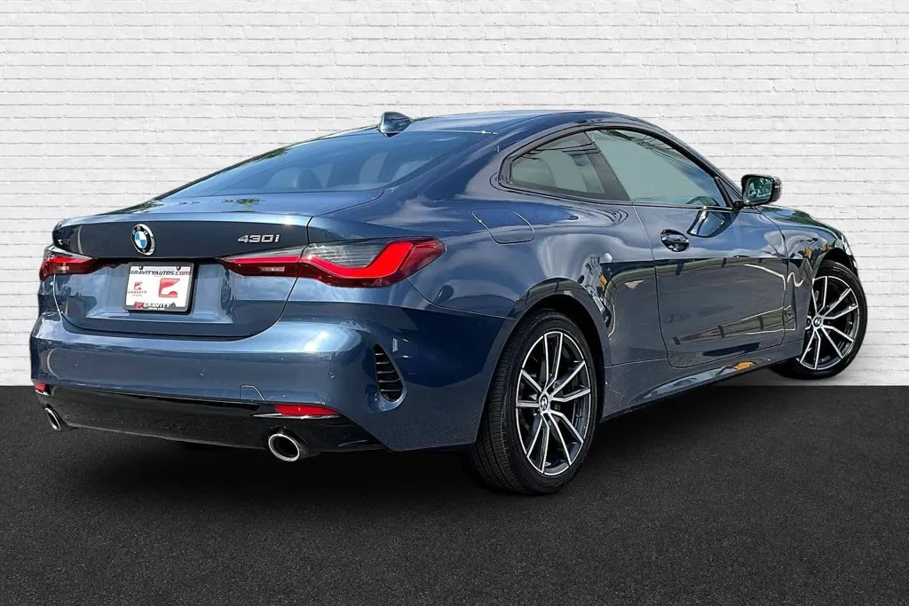 BMW 4 Series photo 6