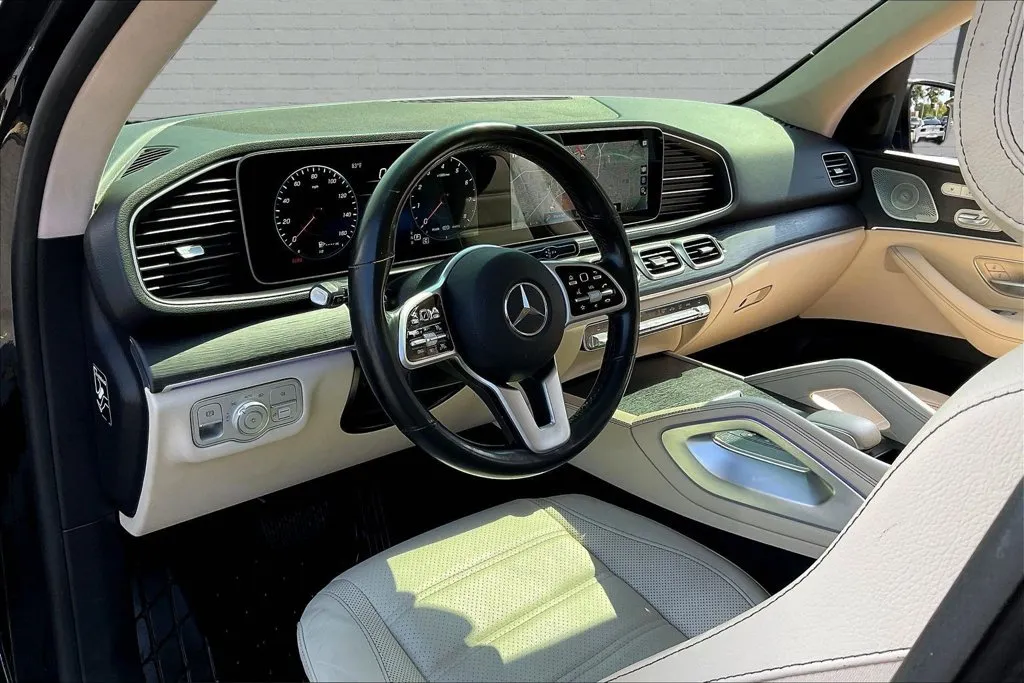 Mercedes-Benz GLE photo 15