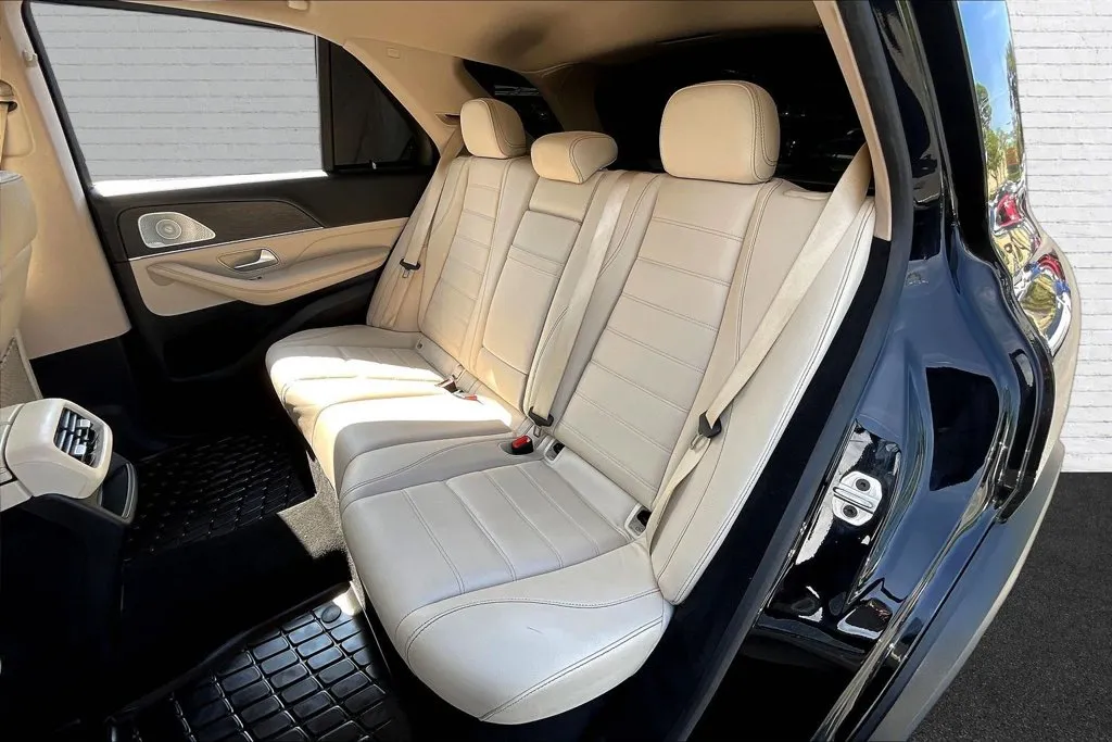 Mercedes-Benz GLE photo 20