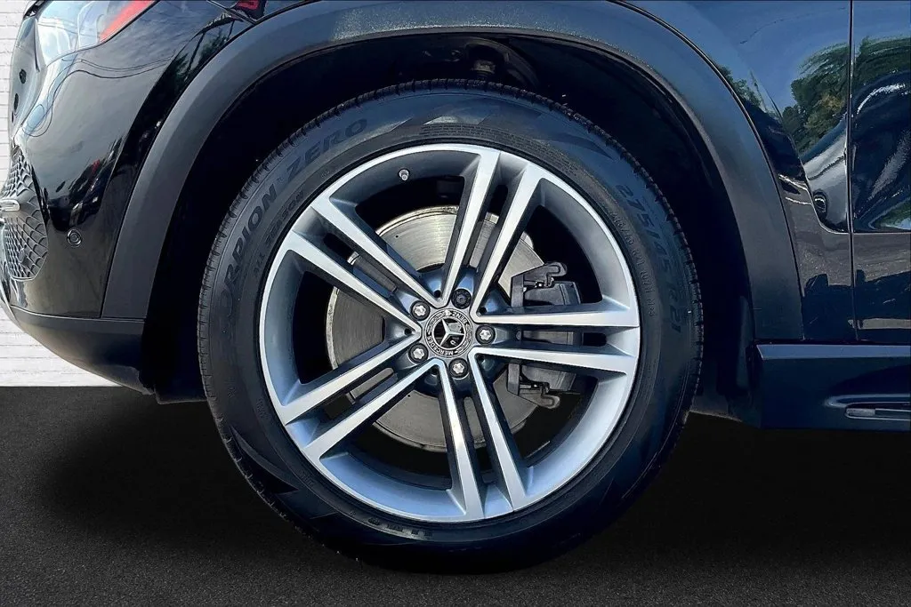 Mercedes-Benz GLE photo 30