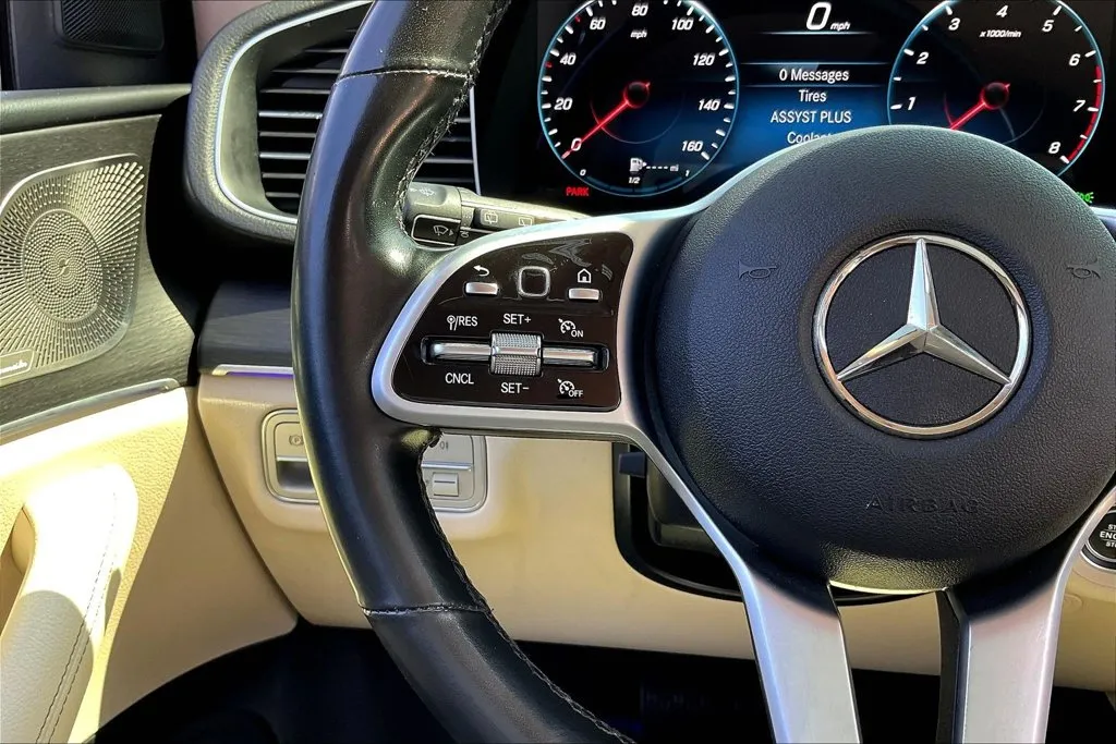 Mercedes-Benz GLE photo 10