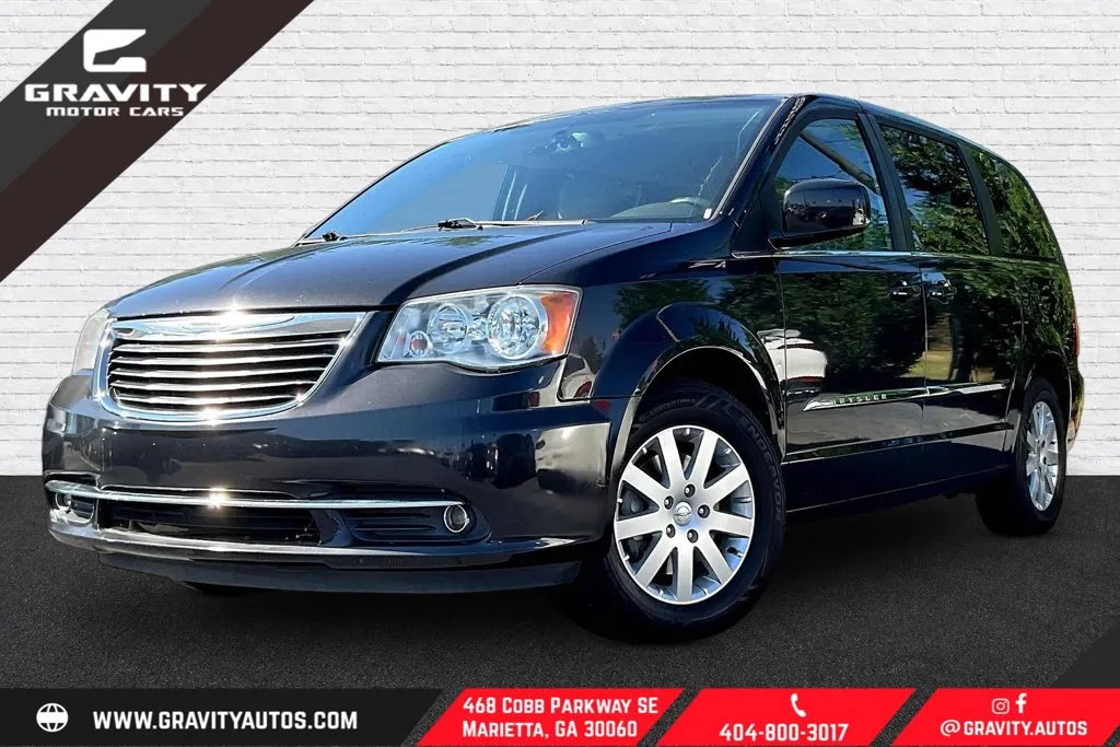 2015 Chrysler Town & Country Touring