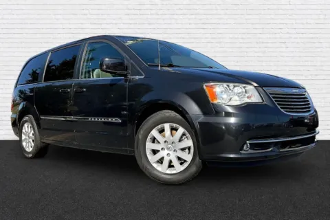 Another view of 2015 Chrysler Town & Country Touring for sale in Marietta, GA at Gravity Motor Cars