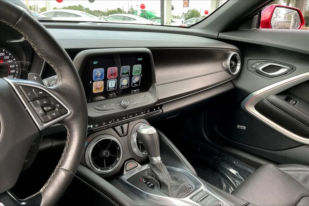 Chevrolet Camaro photo 14