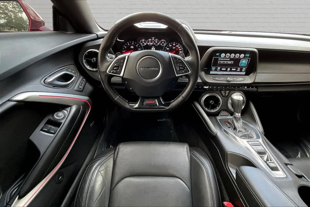 Chevrolet Camaro photo 8