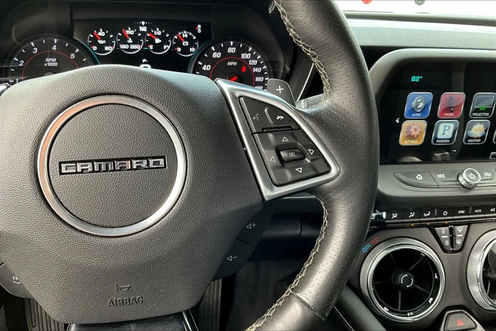 Chevrolet Camaro photo 11