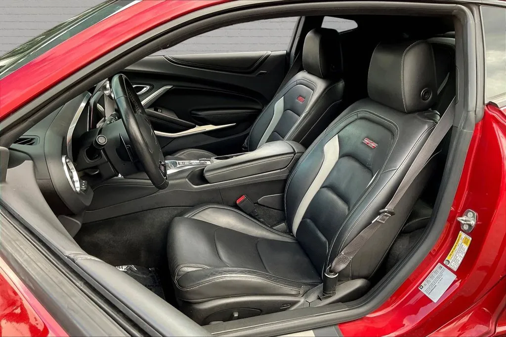 Chevrolet Camaro photo 19