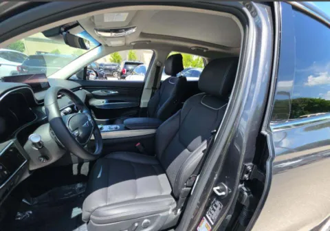 More photos of 2024 Genesis GV70 2.5T at Gravity Motor Cars, GA