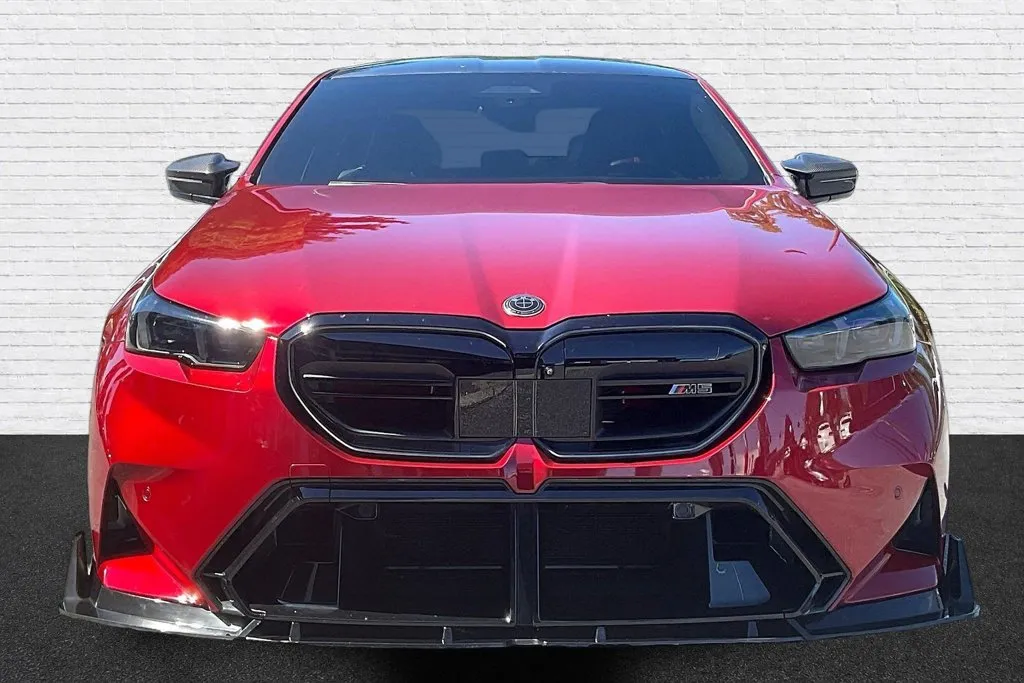 BMW M5 photo 2