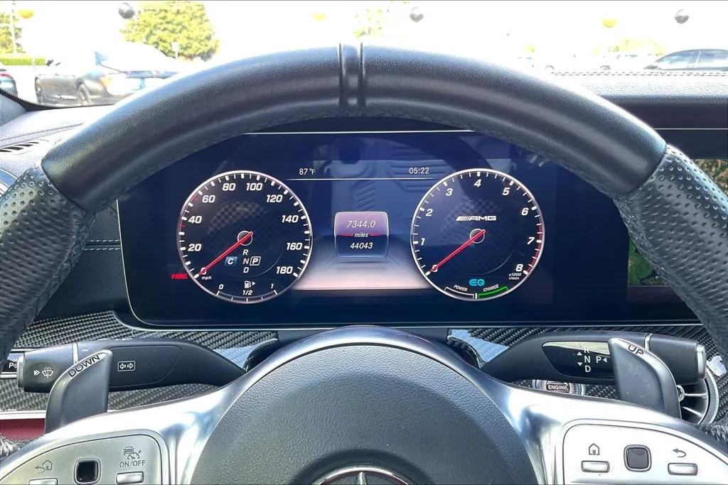 Mercedes-Benz CLS photo 13