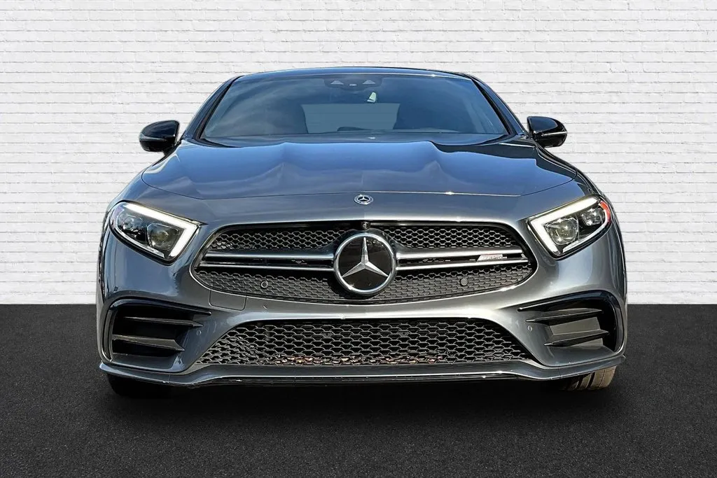 Mercedes-Benz CLS photo 2