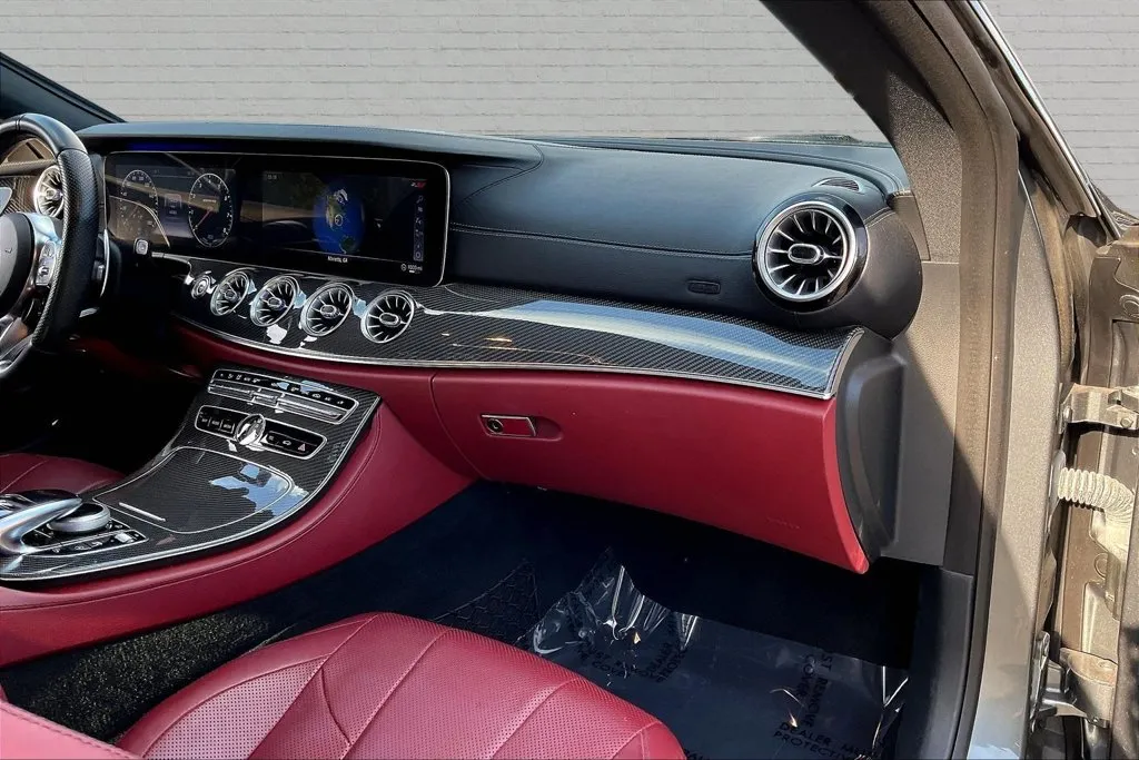 Mercedes-Benz CLS photo 26