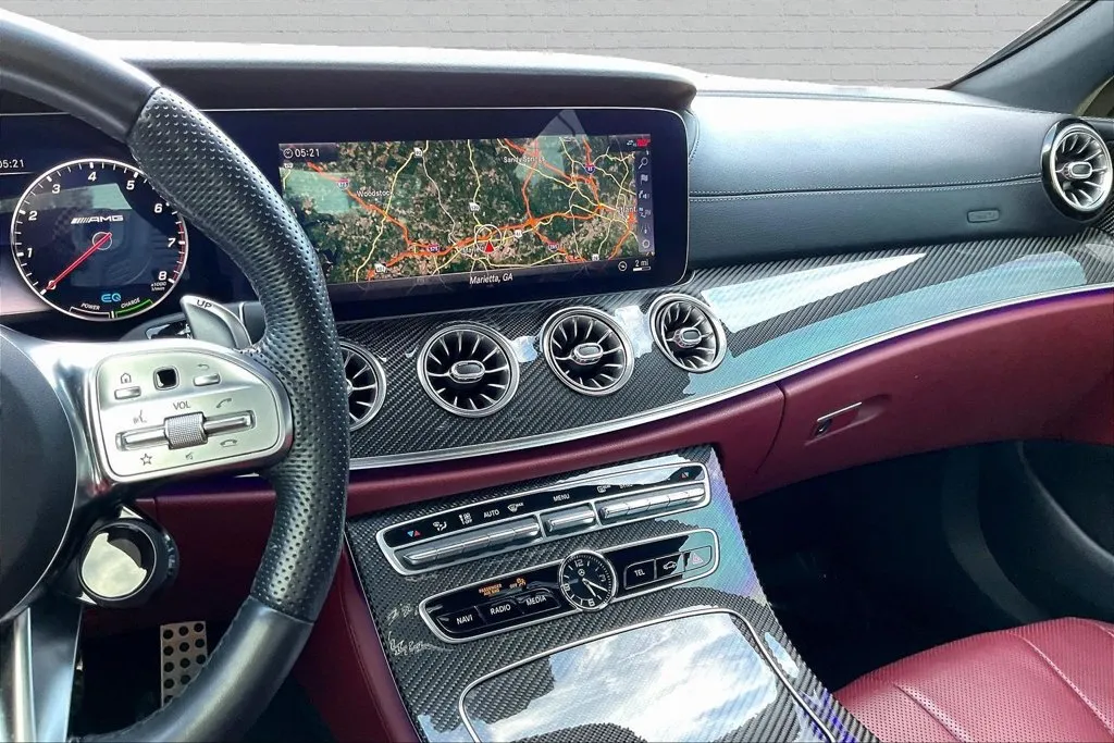 Mercedes-Benz CLS photo 9
