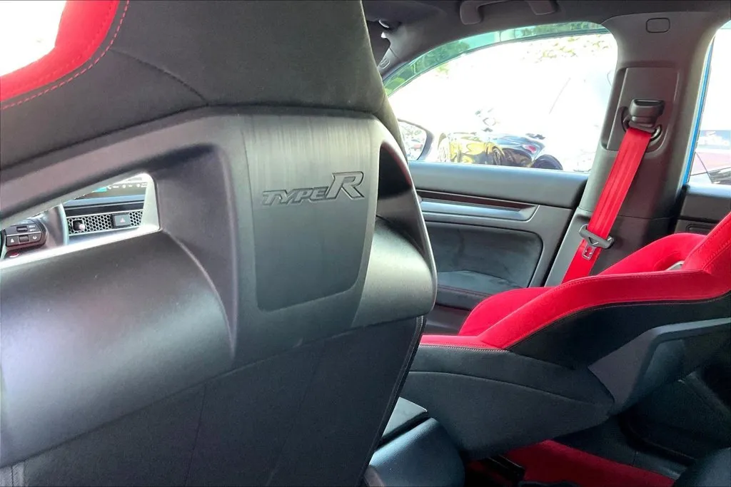 Honda Civic Type R photo 37