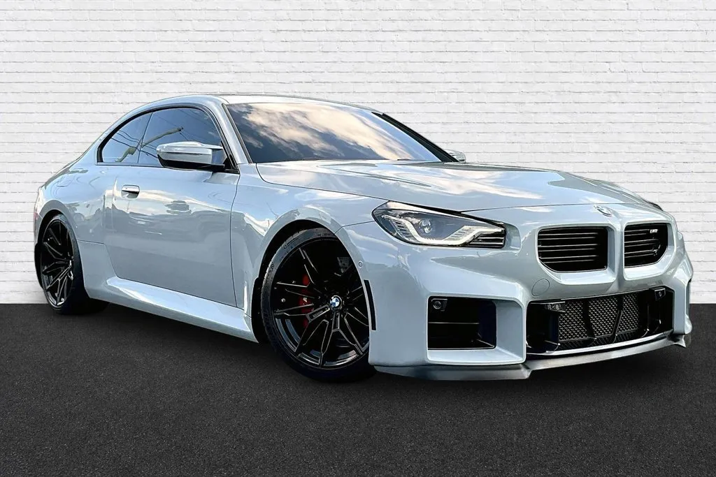 BMW M2 photo 2