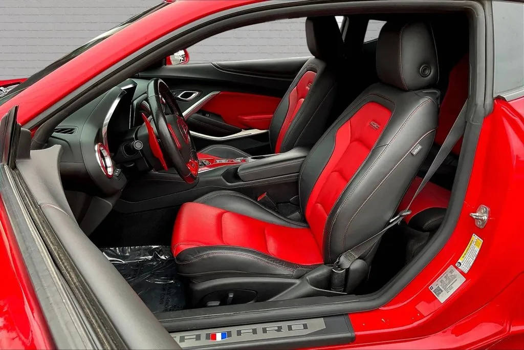 Chevrolet Camaro photo 19
