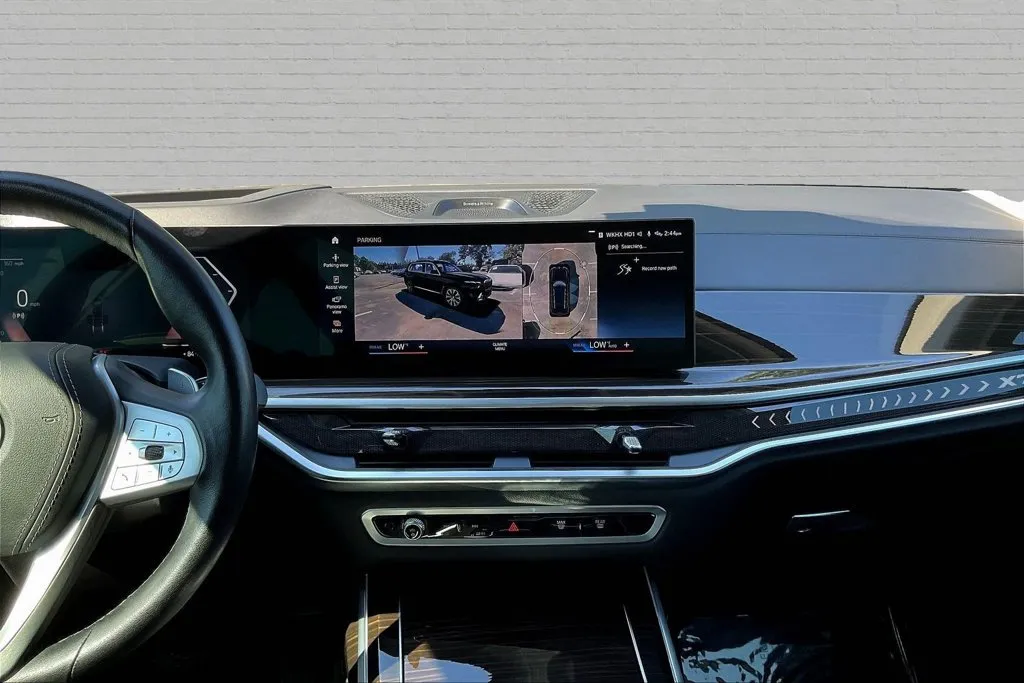 BMW X7 photo 9