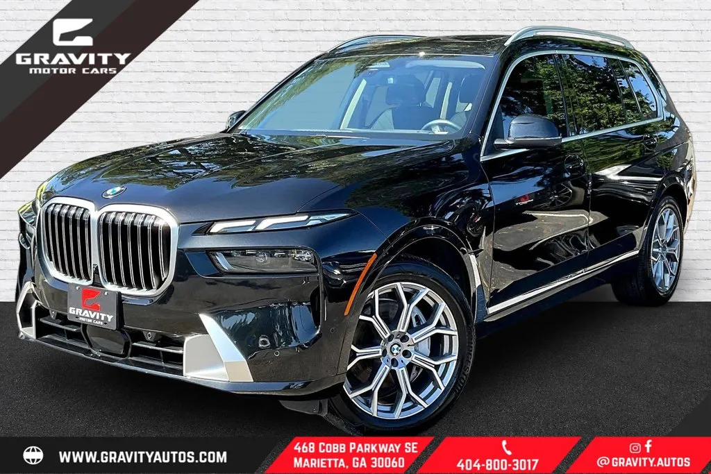 2023 BMW X7 40i