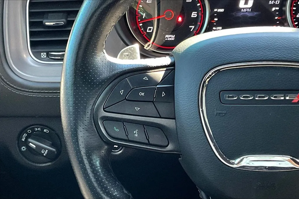 Dodge Charger photo 10