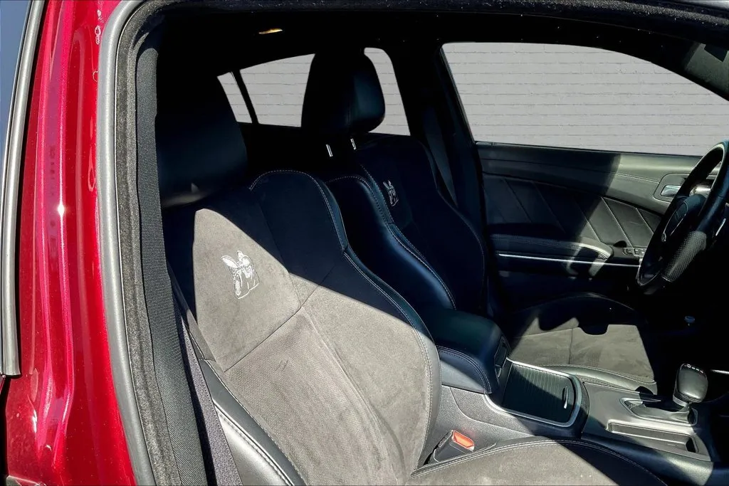 Dodge Charger photo 27