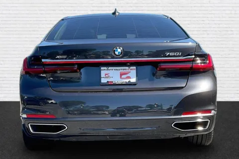 More photos of 2021 BMW 7 Series 750i xDrive at Gravity Motor Cars, GA