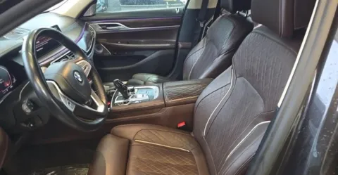More photos of 2021 BMW 7 Series 750i xDrive at Gravity Motor Cars, GA