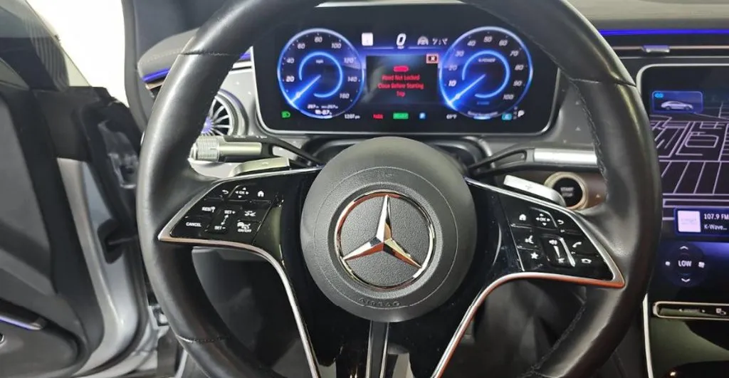 Mercedes-Benz EQS photo 3