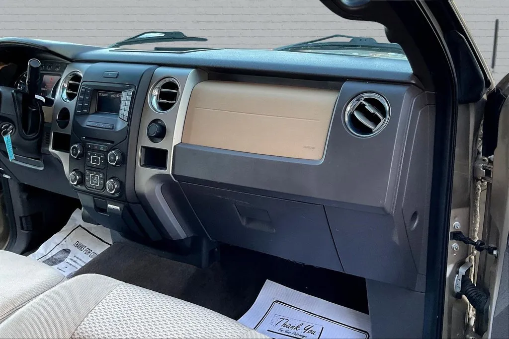 Ford F-150 photo 25