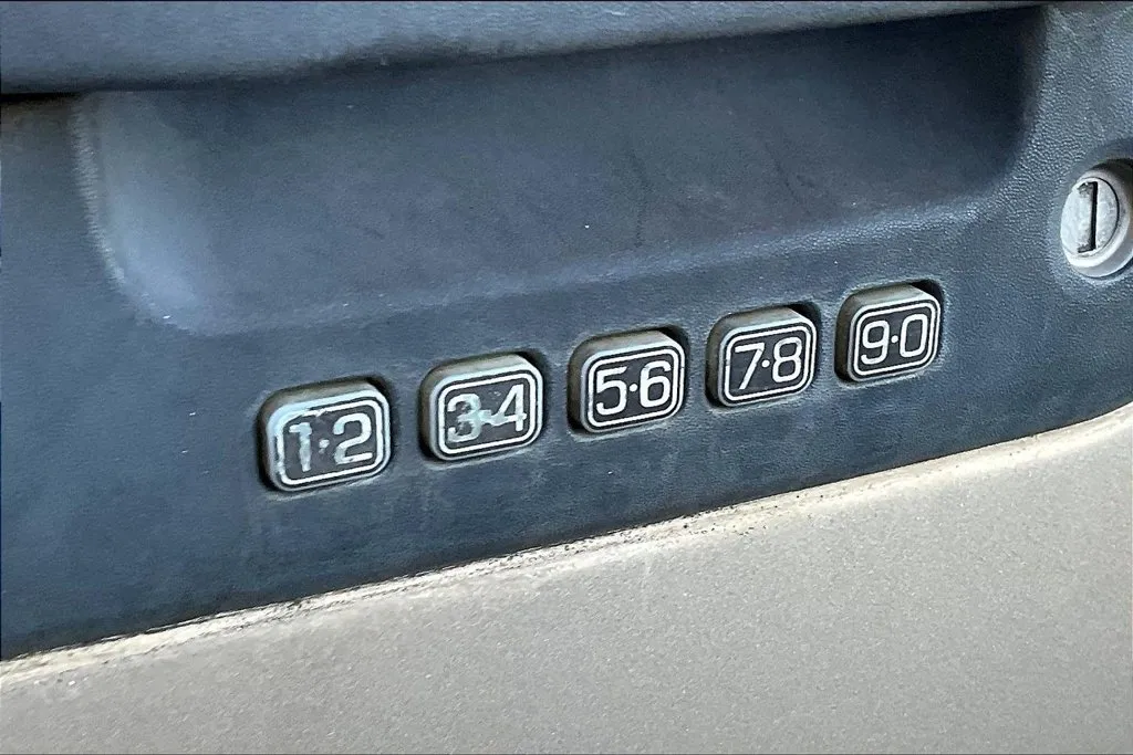 Ford F-150 photo 36