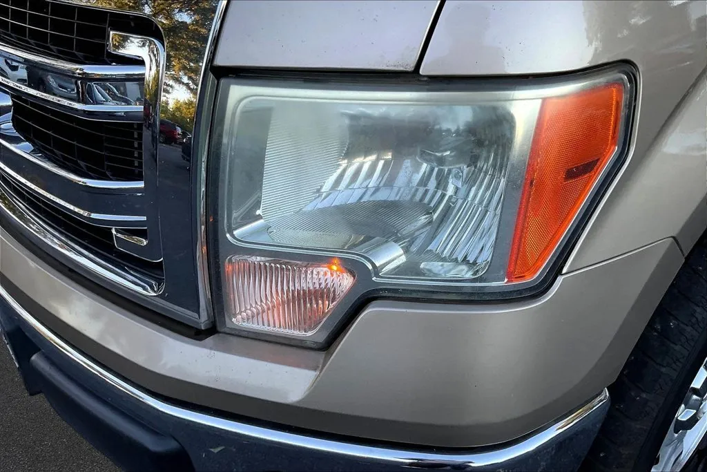 Ford F-150 photo 30
