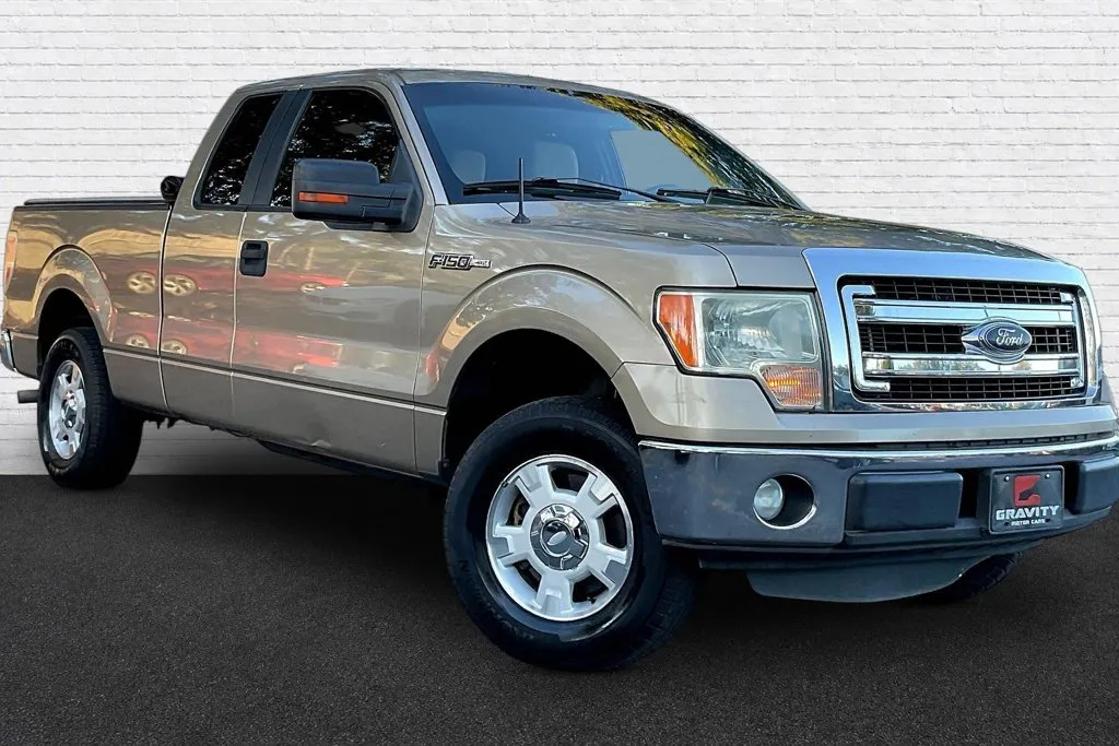 Ford F-150 photo 3