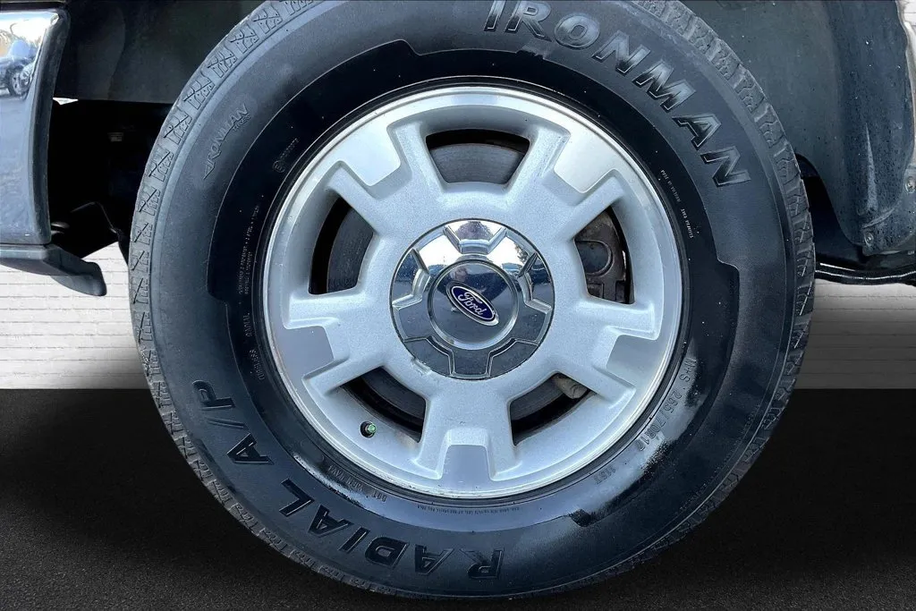 Ford F-150 photo 32