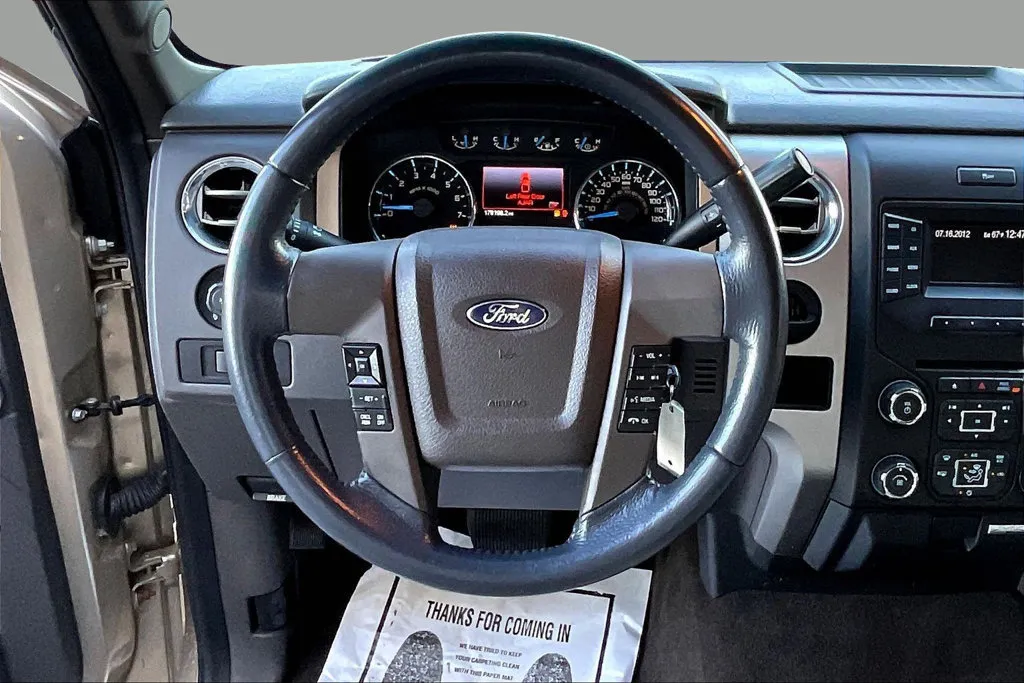 Ford F-150 photo 8