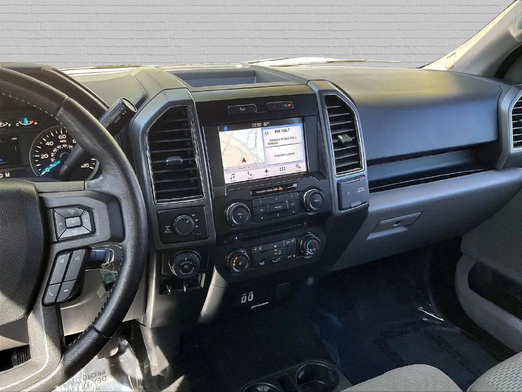 Ford F-150 photo 10