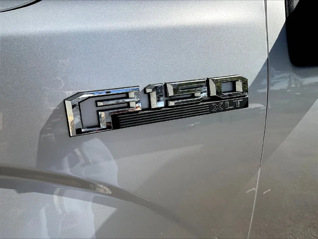 Ford F-150 photo 35