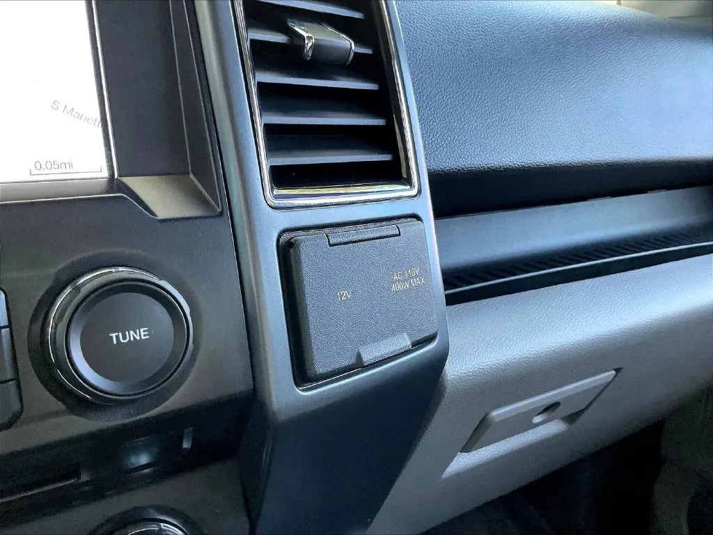 Ford F-150 photo 39