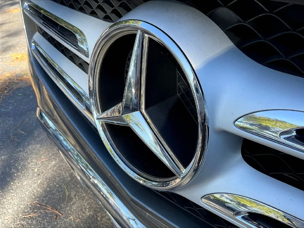 Mercedes-Benz GLC photo 31