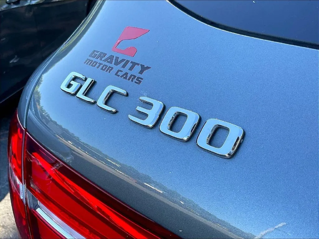 Mercedes-Benz GLC photo 20