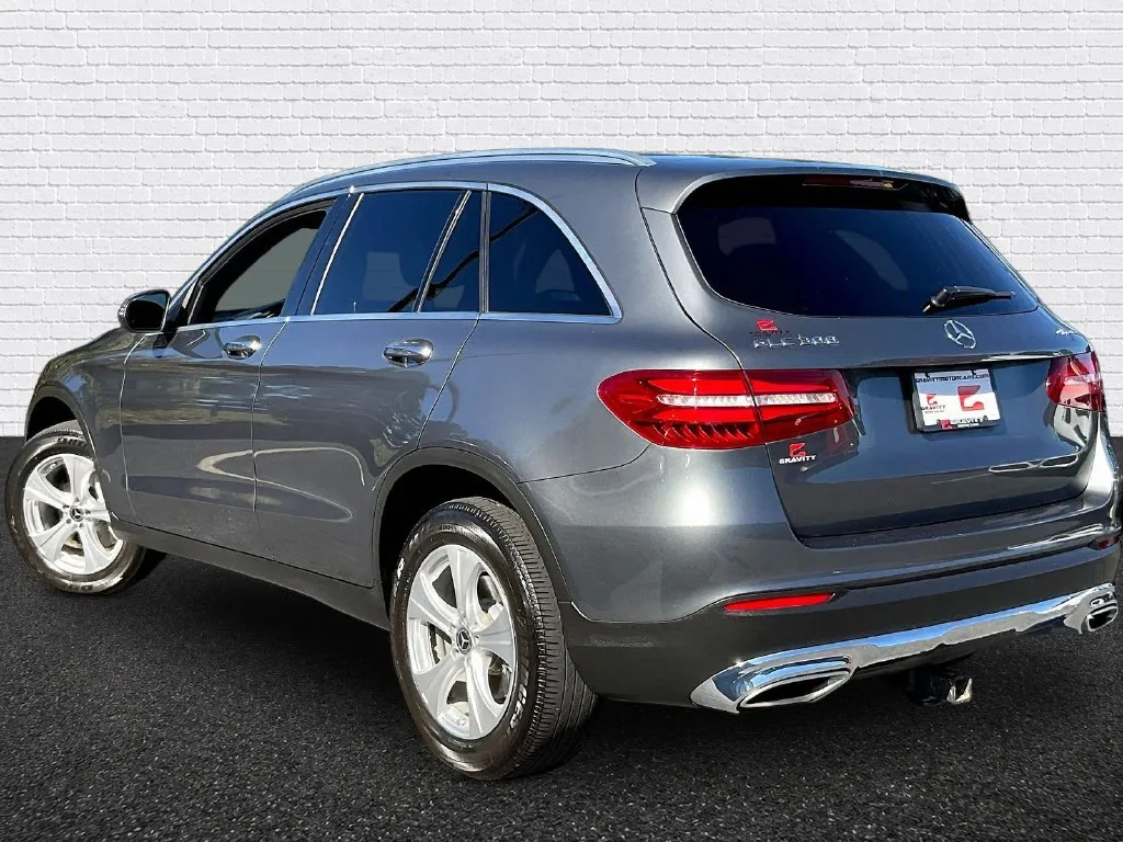 Mercedes-Benz GLC photo 3