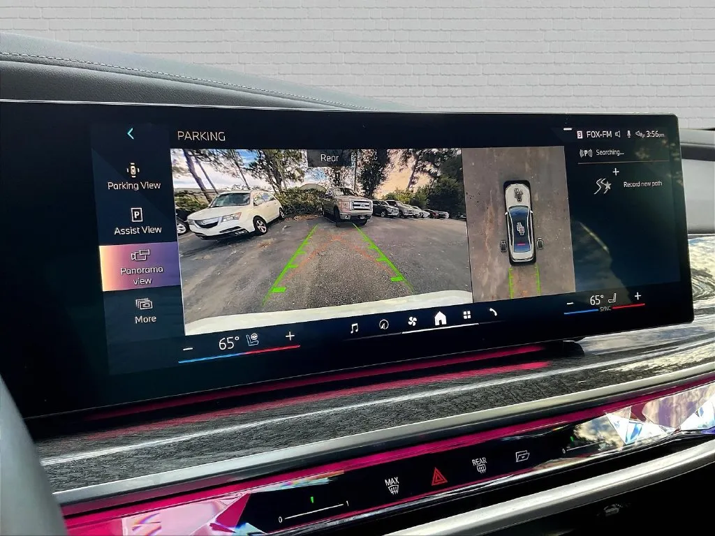 BMW 7 Series photo 14