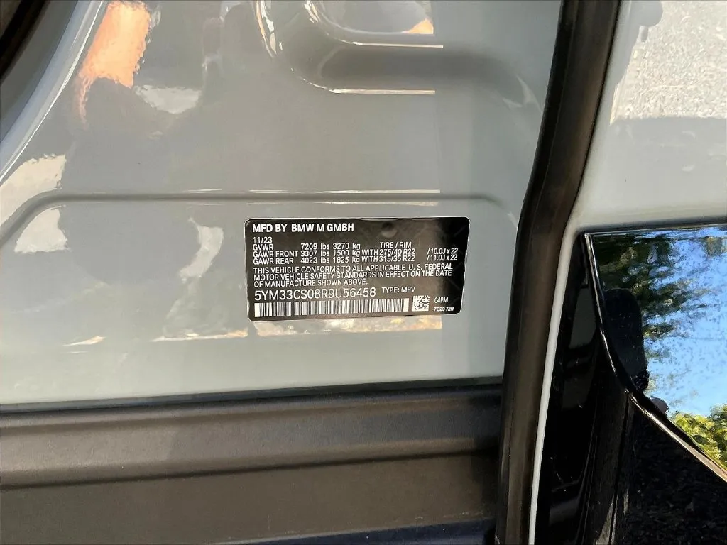 BMW XM photo 19