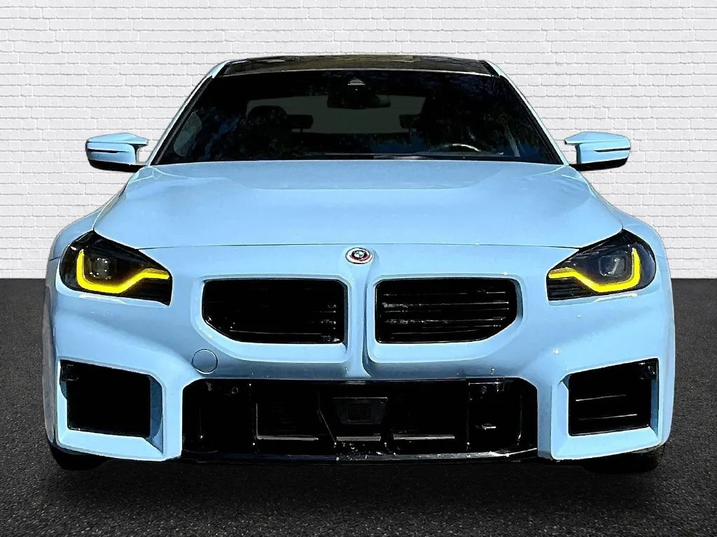 BMW M2 photo 2