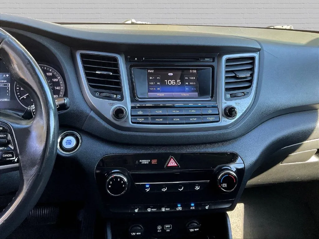 Hyundai Tucson photo 9