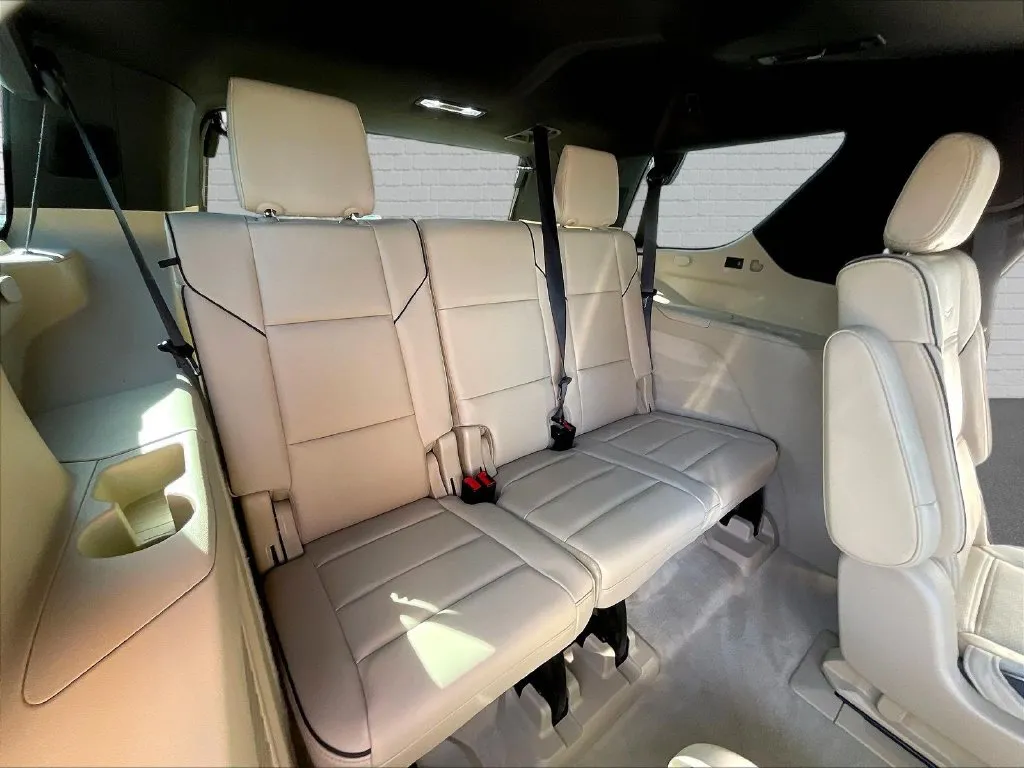 Cadillac Escalade photo 25