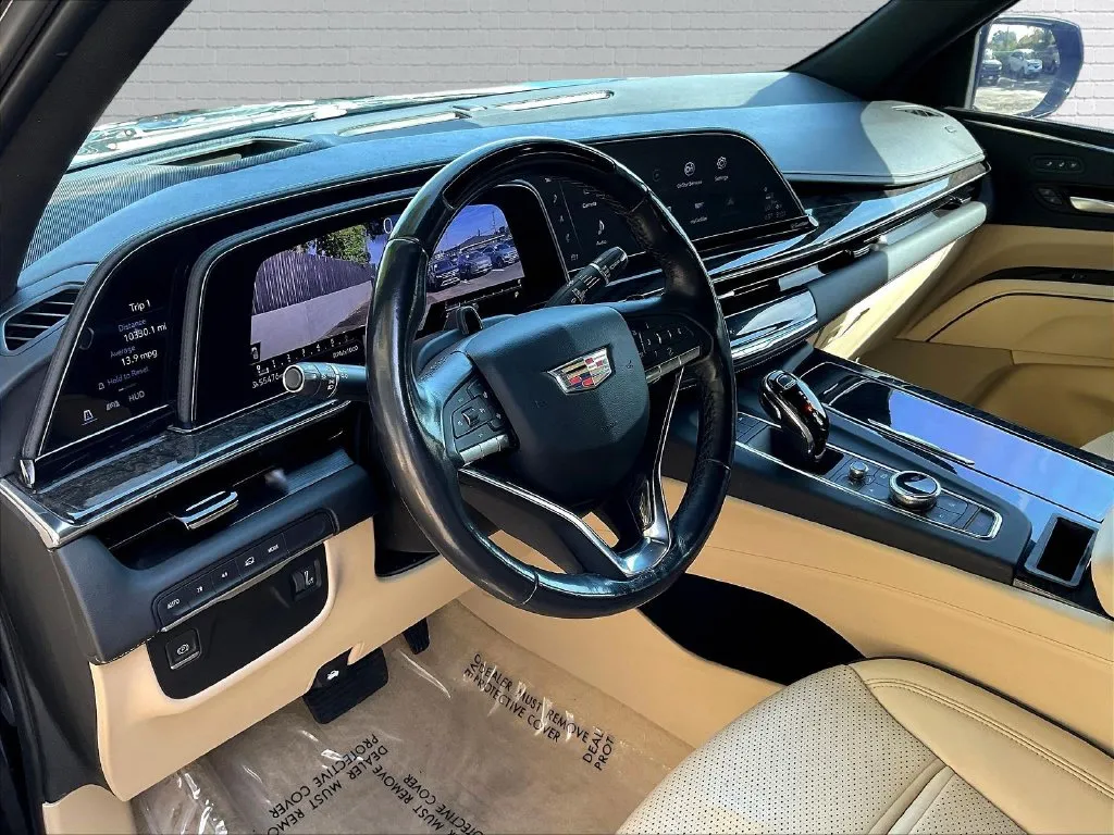 Cadillac Escalade photo 17
