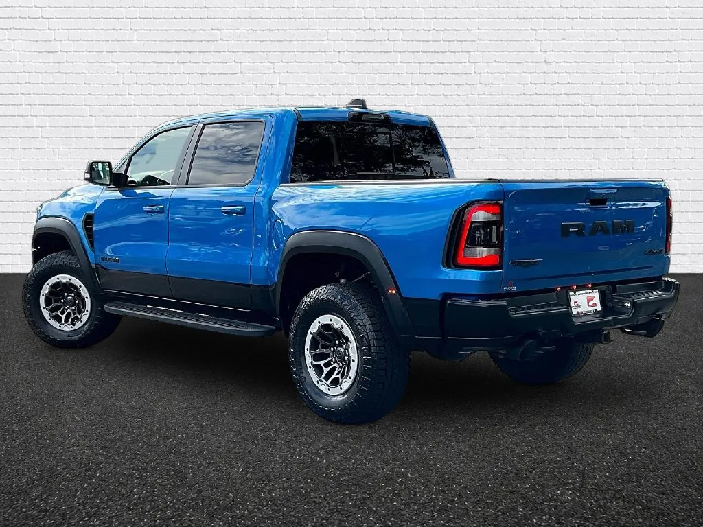 Ram 1500 photo 4