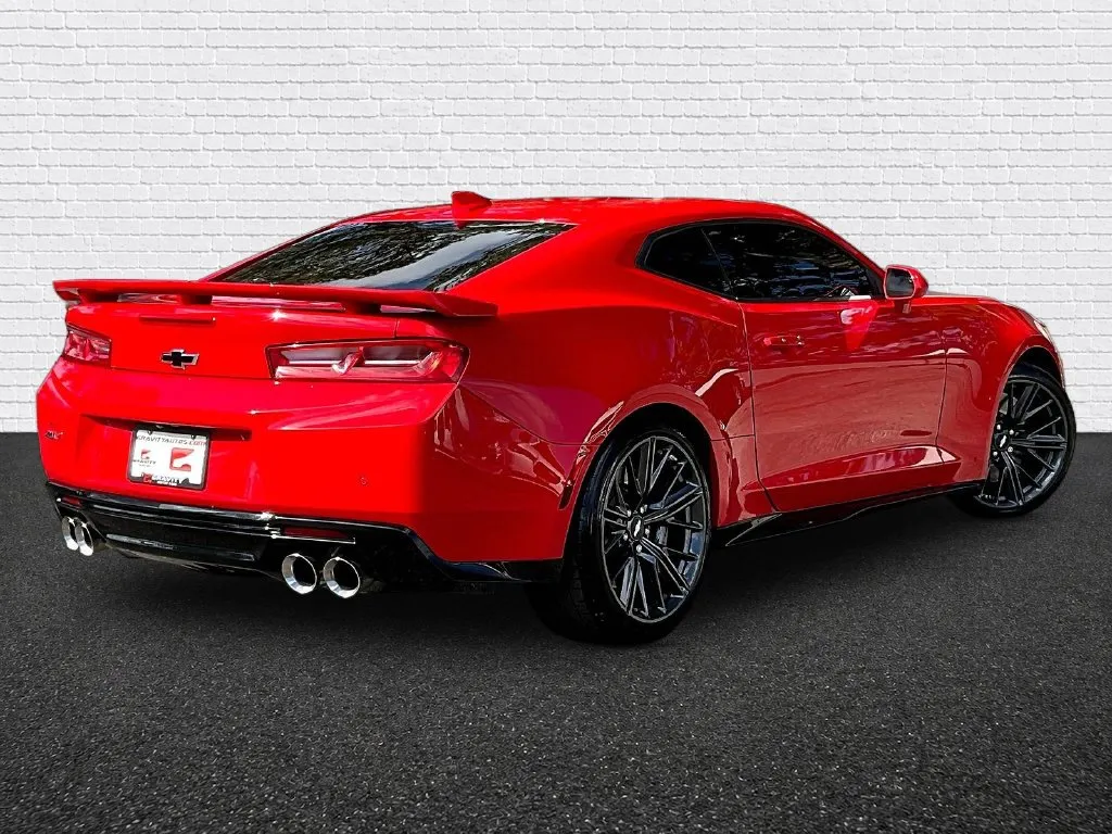 Chevrolet Camaro photo 6