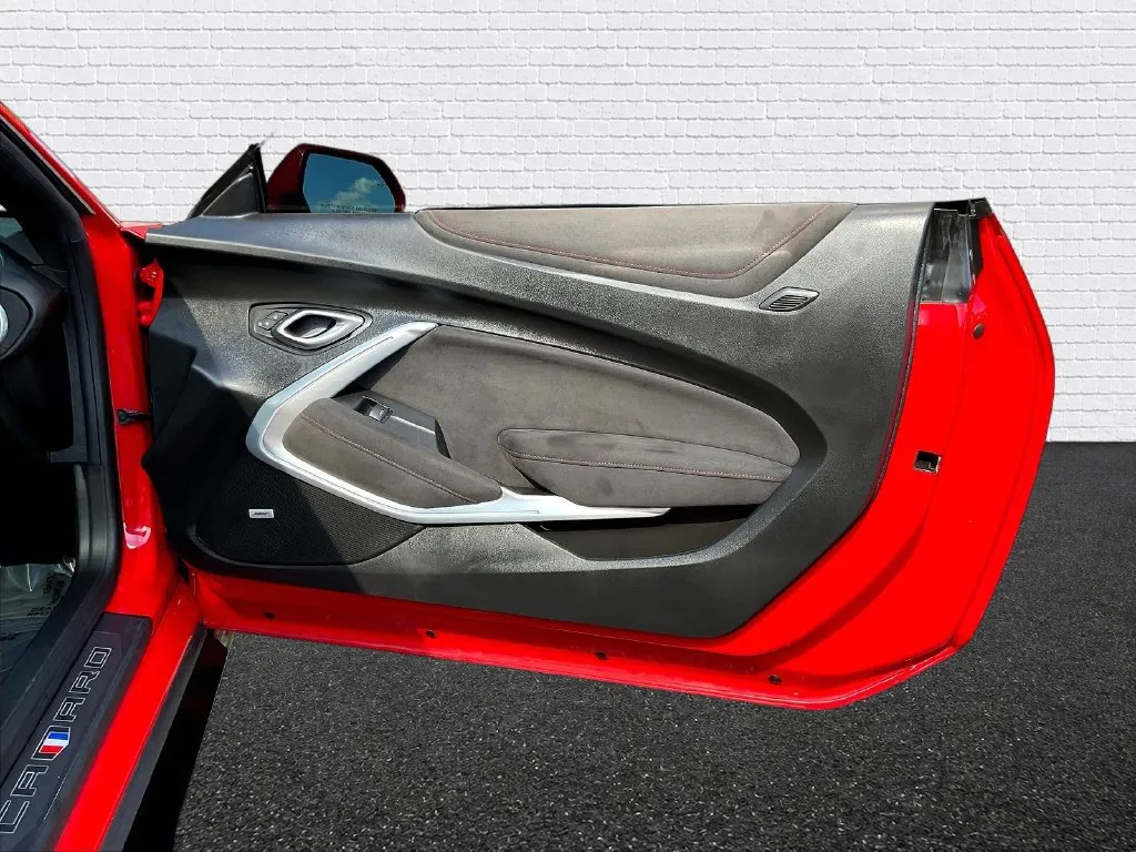 Chevrolet Camaro photo 27