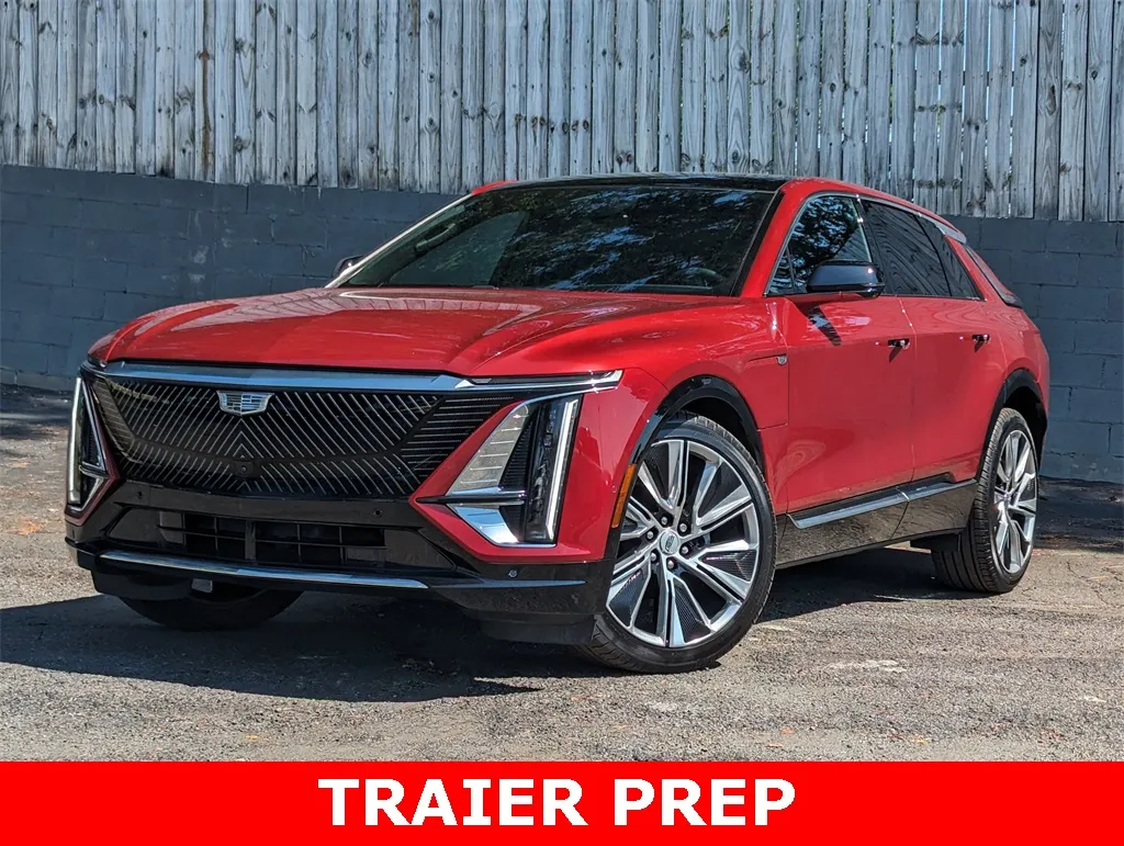 Used 2024 Cadillac LYRIQ Luxury 3 with VIN 1GYKPSRL3RZ139281 for sale in Chamblee, GA