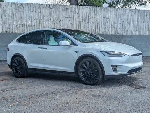 More photos of 2019 Tesla Model X Long Range at Gravity Motor Cars, GA
